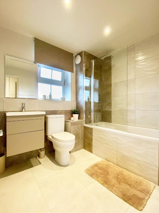 Perfect Central Location- 5 Minutes From Tower Bridge ! 8 Minutes Walk From Tube London Exterior foto