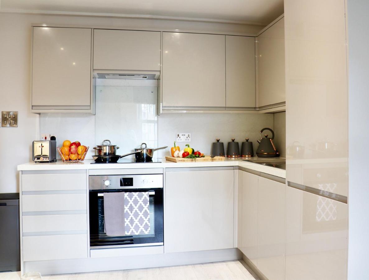 Perfect Central Location- 5 Minutes From Tower Bridge ! 8 Minutes Walk From Tube London Exterior foto