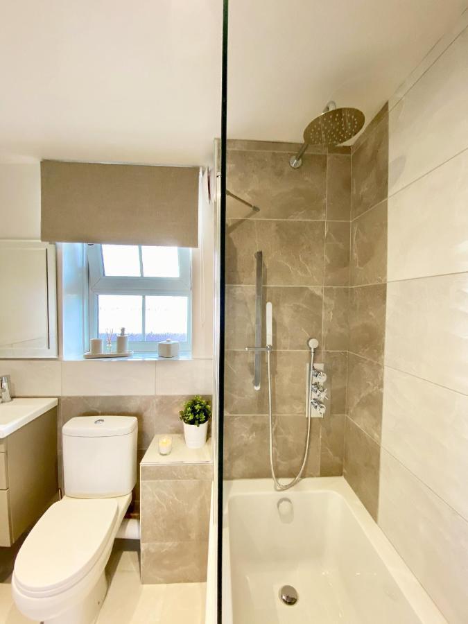 Perfect Central Location- 5 Minutes From Tower Bridge ! 8 Minutes Walk From Tube London Exterior foto